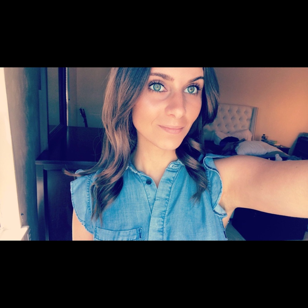 Meet your Posher, Loren